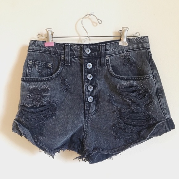 Carmar Pants - Carmar distressed ripped gray shorts size 25